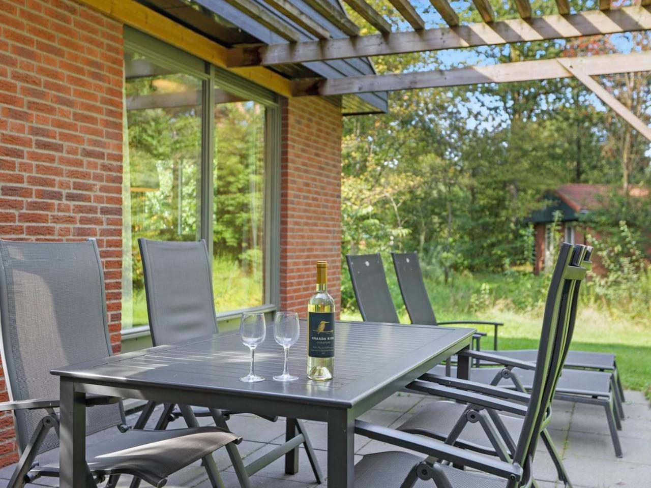 Luxury 4-Person Bungalow In The Holiday Park Landal Twenhaarsveld Holten Quarto foto