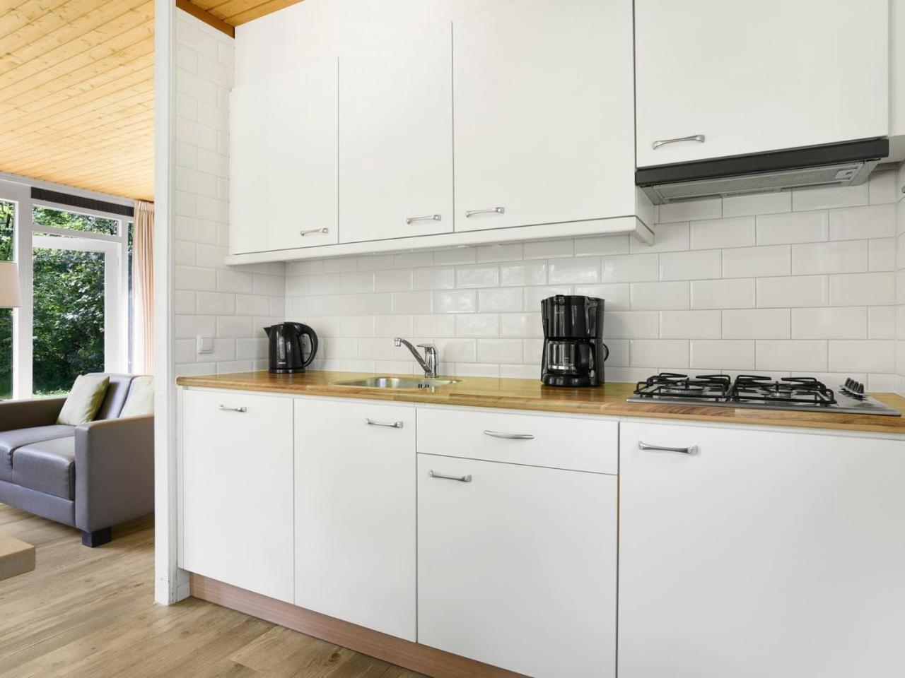 Luxury 4-Person Bungalow In The Holiday Park Landal Twenhaarsveld Holten Quarto foto
