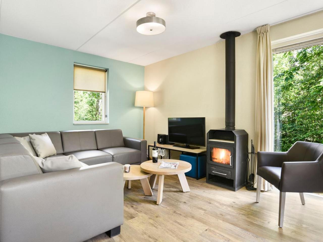 Luxury 4-Person Bungalow In The Holiday Park Landal Twenhaarsveld Holten Quarto foto