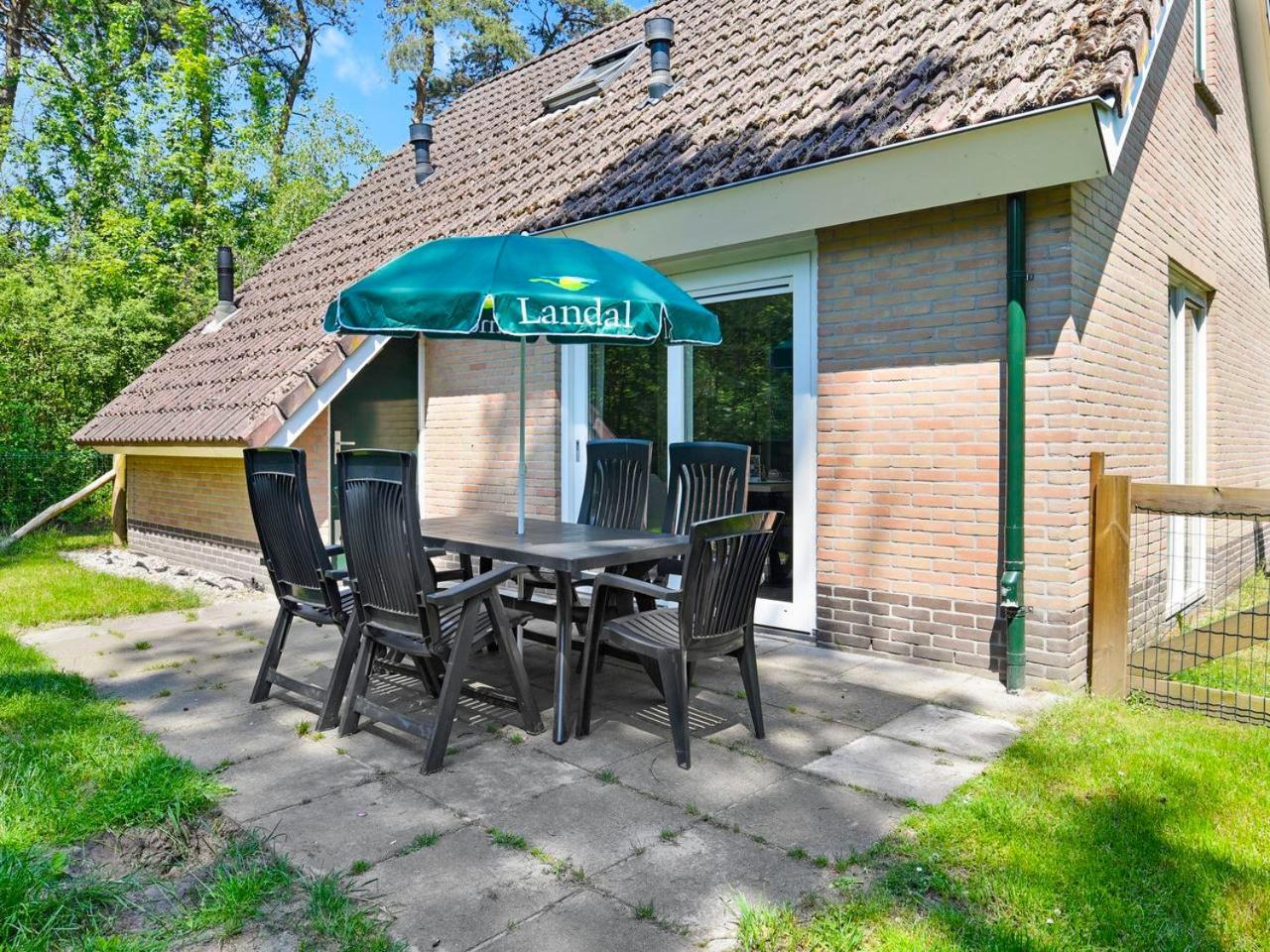Luxury 4-Person Bungalow In The Holiday Park Landal Twenhaarsveld Holten Quarto foto
