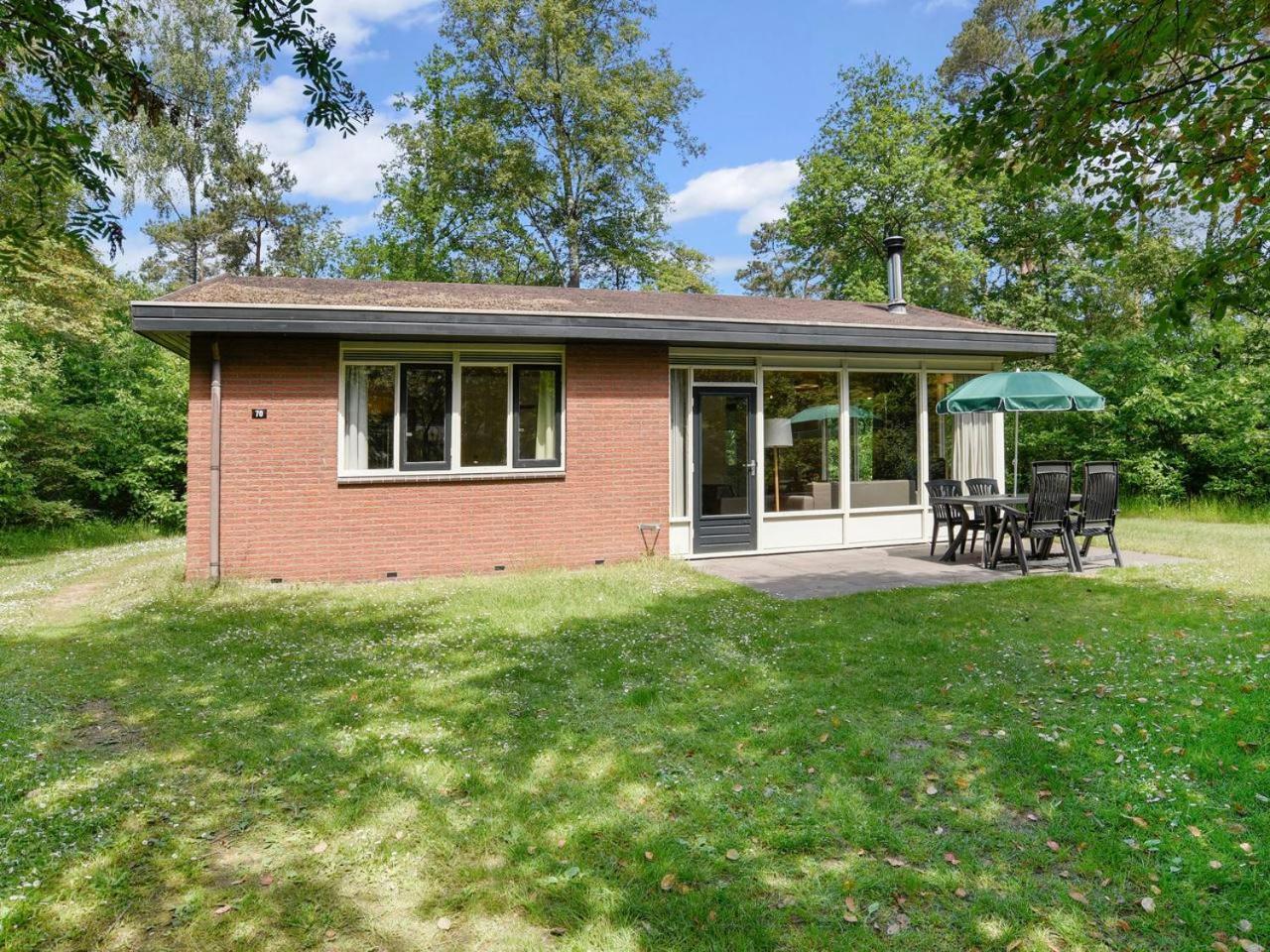 Luxury 4-Person Bungalow In The Holiday Park Landal Twenhaarsveld Holten Quarto foto
