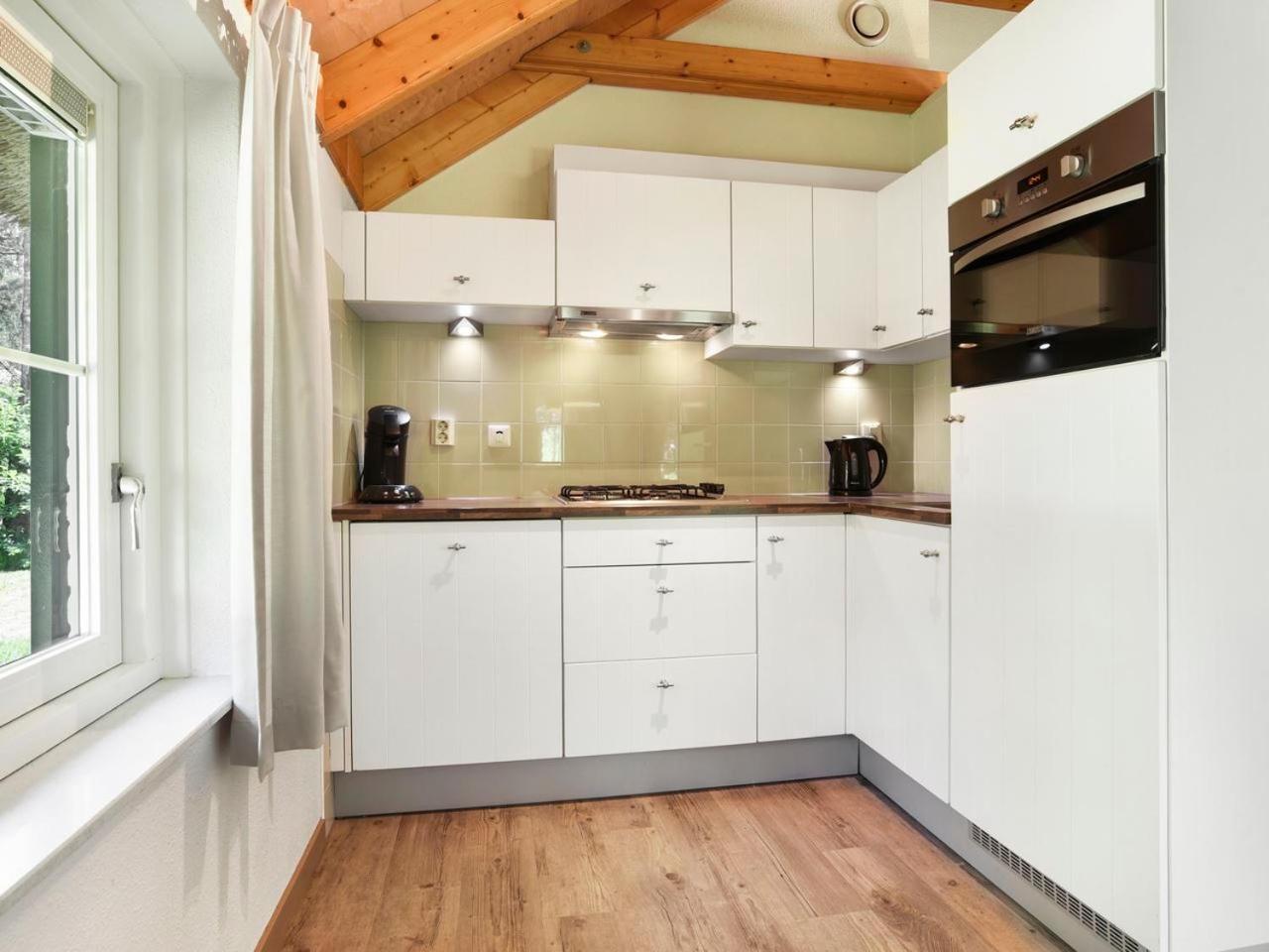 Luxury 4-Person Bungalow In The Holiday Park Landal Twenhaarsveld Holten Quarto foto