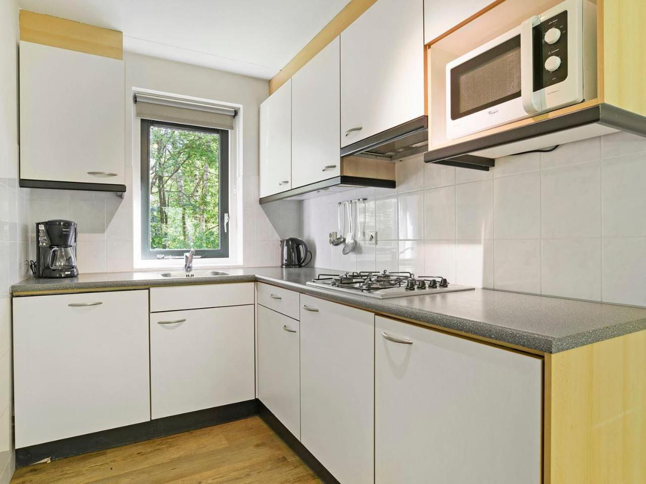 Luxury 4-Person Bungalow In The Holiday Park Landal Twenhaarsveld Holten Quarto foto